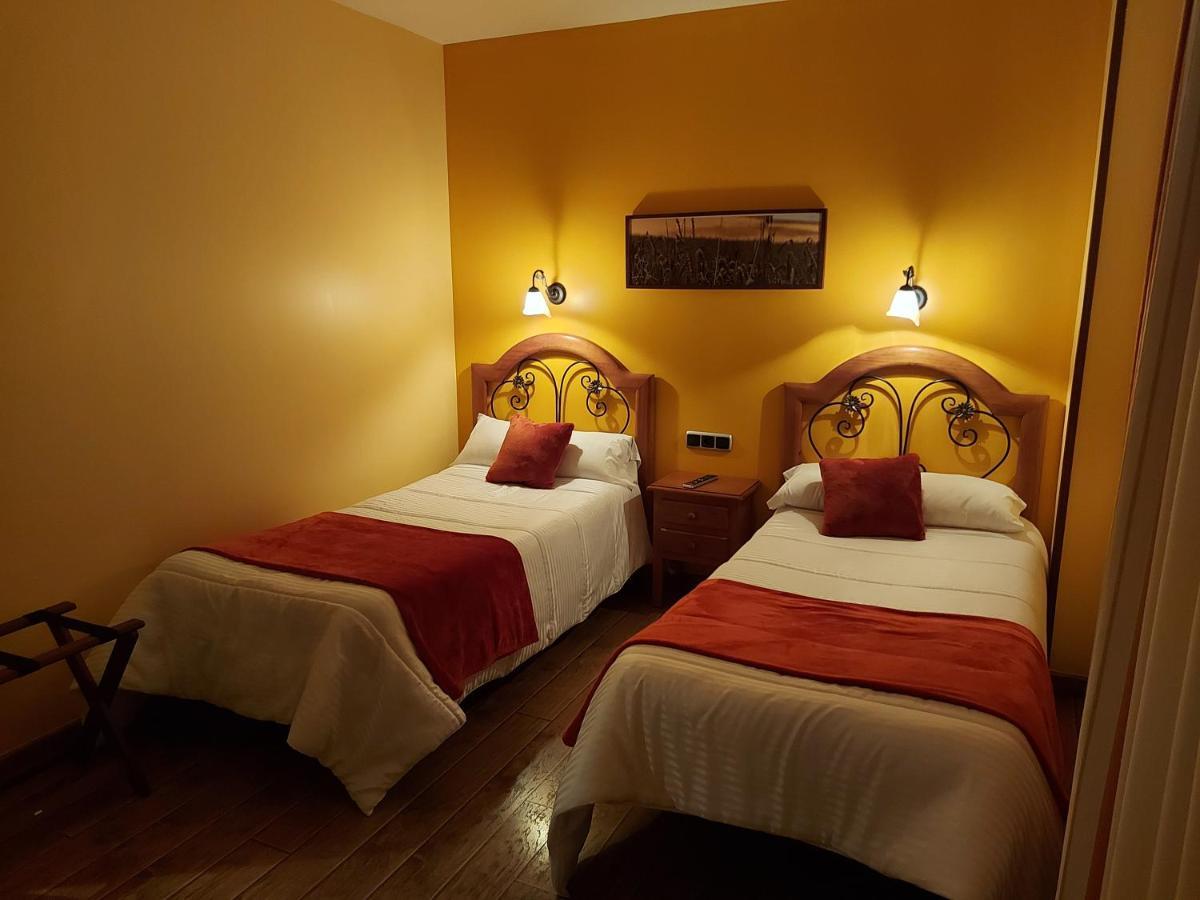 Hotel Rural Venta Del Alon Villalon de Campos エクステリア 写真